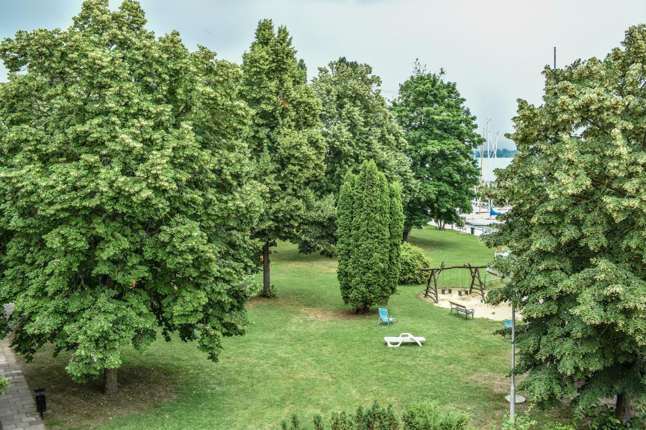 Tihany Yacht Club Esterno foto